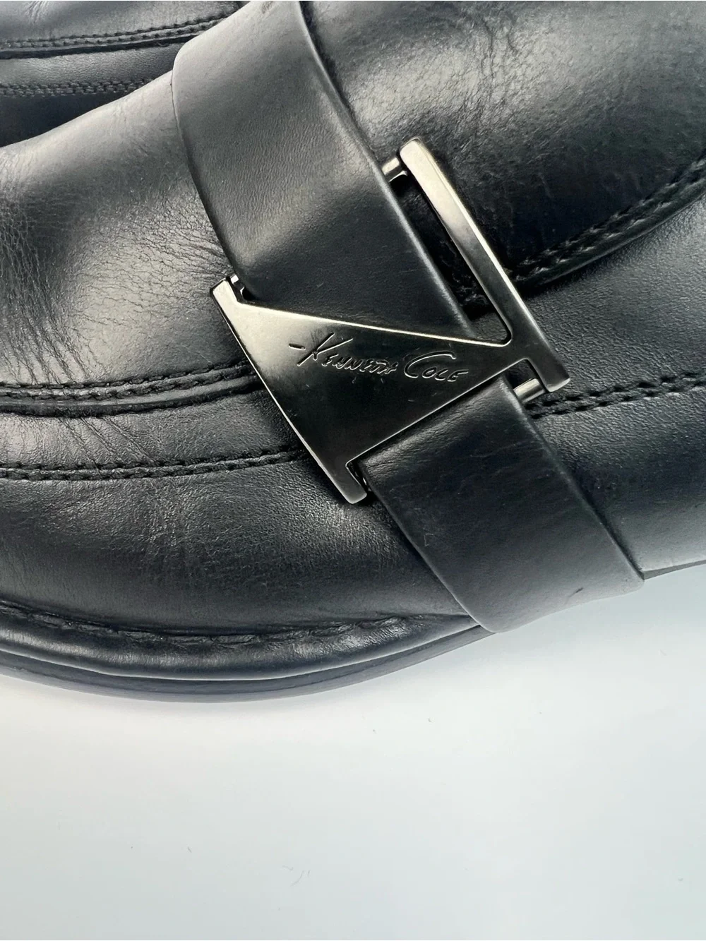 Kenneth Cole New York Men’s loafers size 10.5 M Black Leather